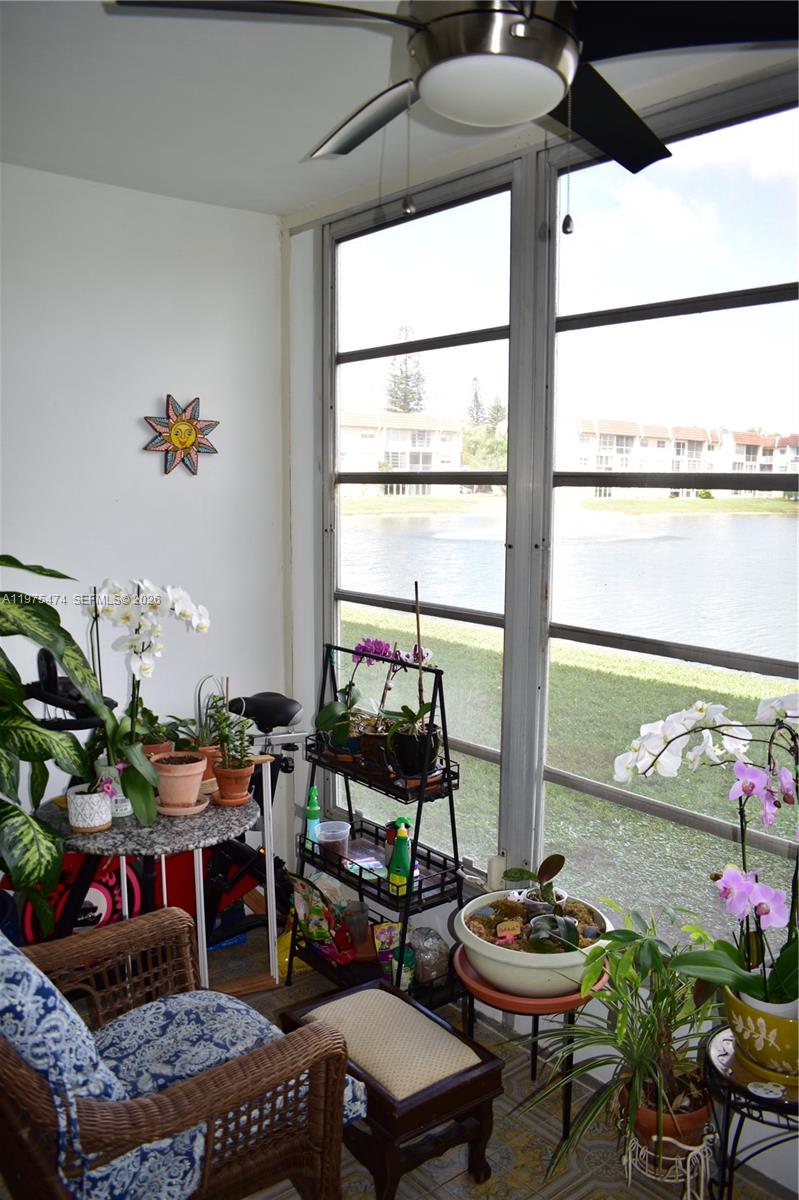 SUNRISE LAKES 72 CONDO - Residential