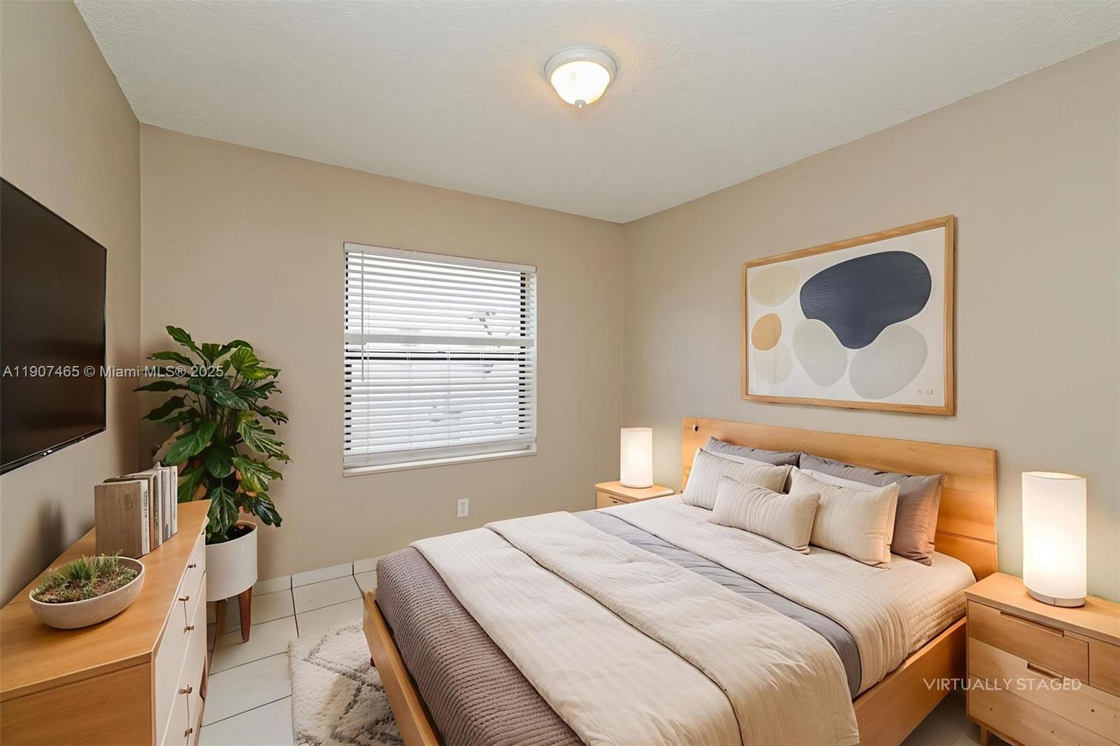 LANTANA HOMES 5 - Residential Lease