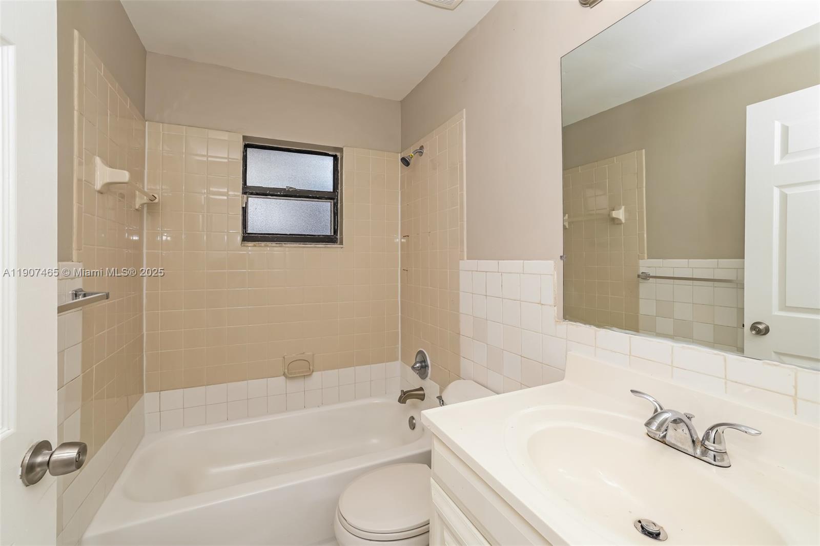 LANTANA HOMES 5 - Residential Lease