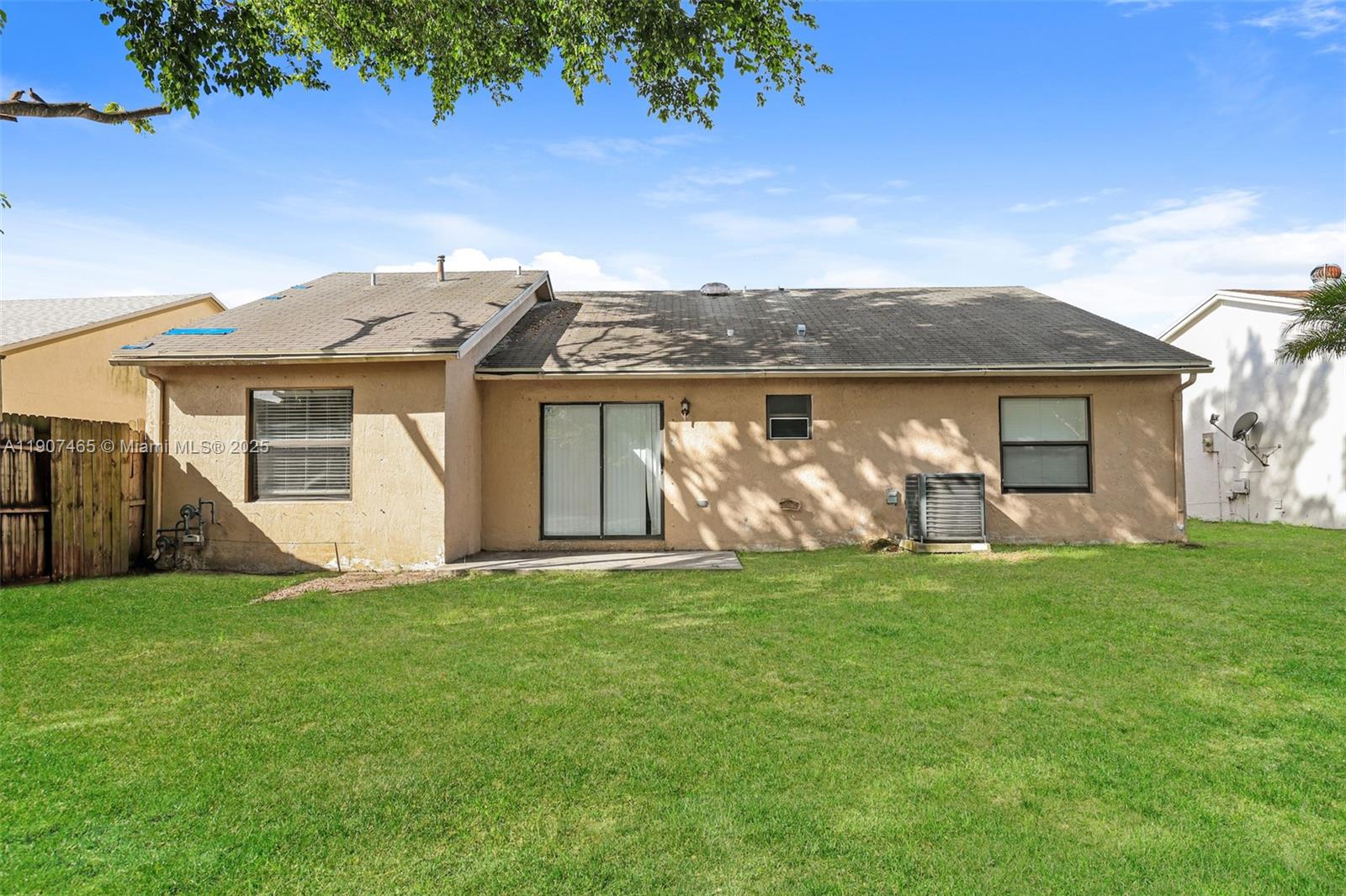 LANTANA HOMES 5 - Residential Lease