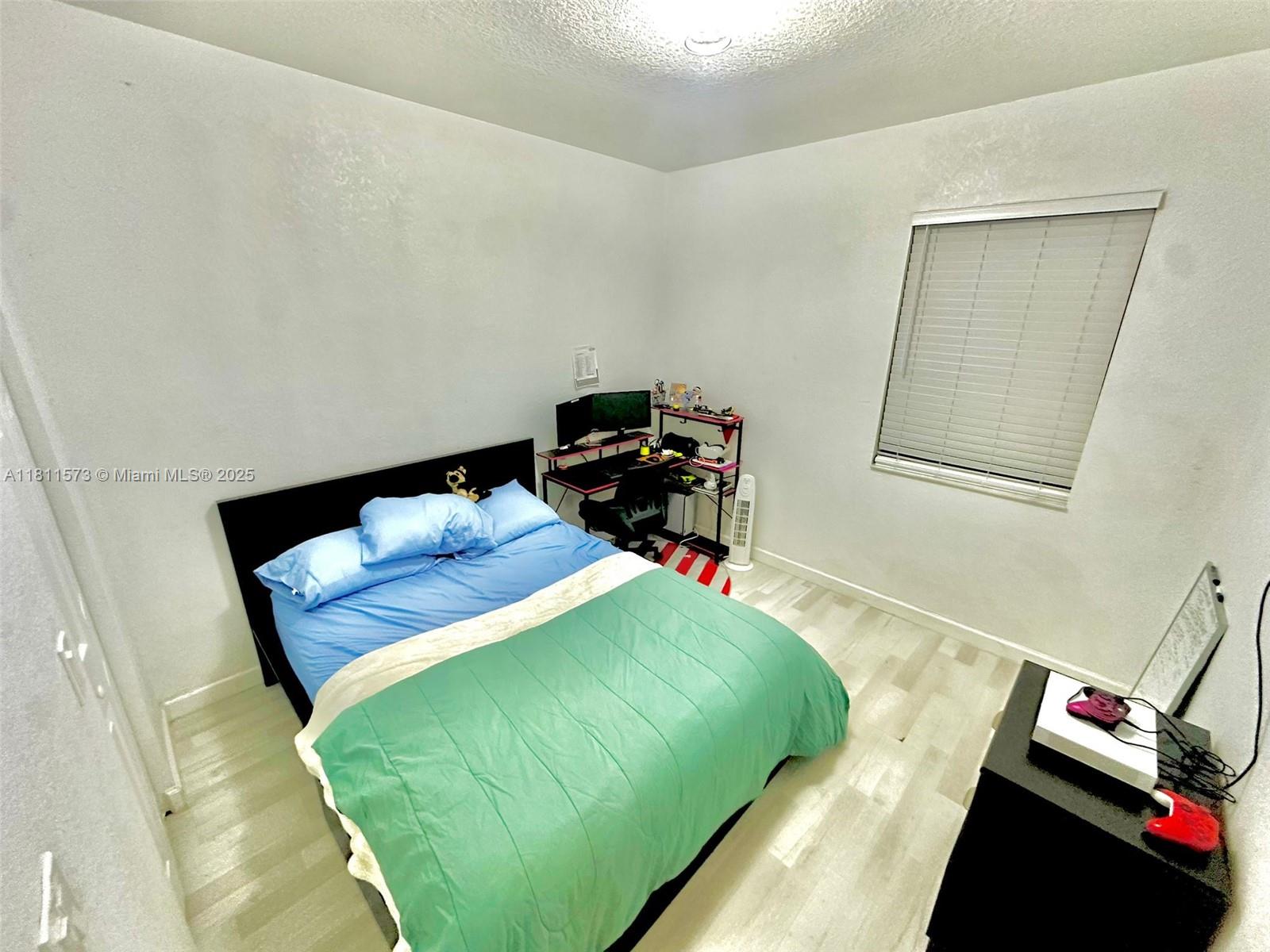 SILVER PALM EAST SEC FOUR - Residential