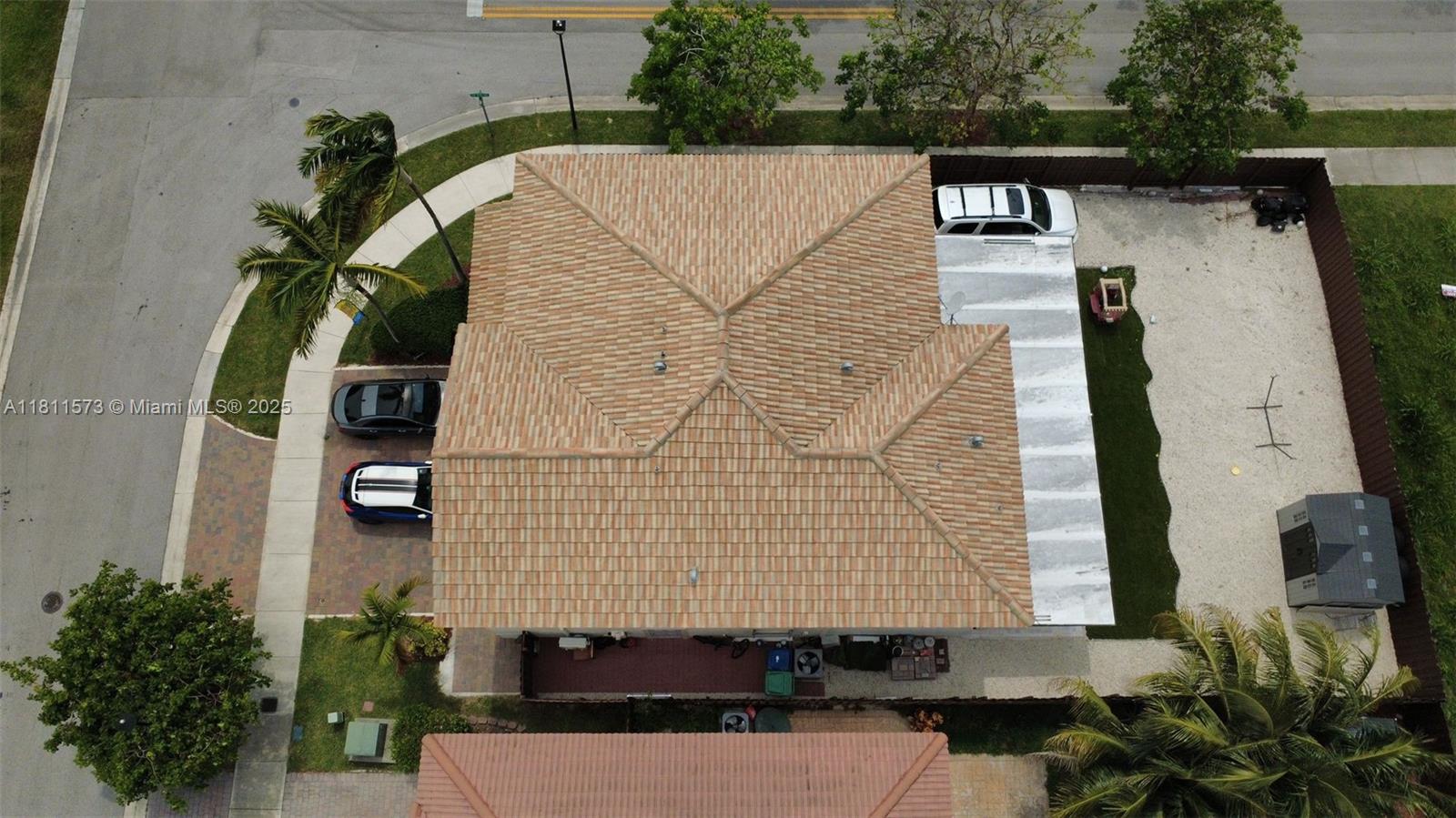 SILVER PALM EAST SEC FOUR - Residential