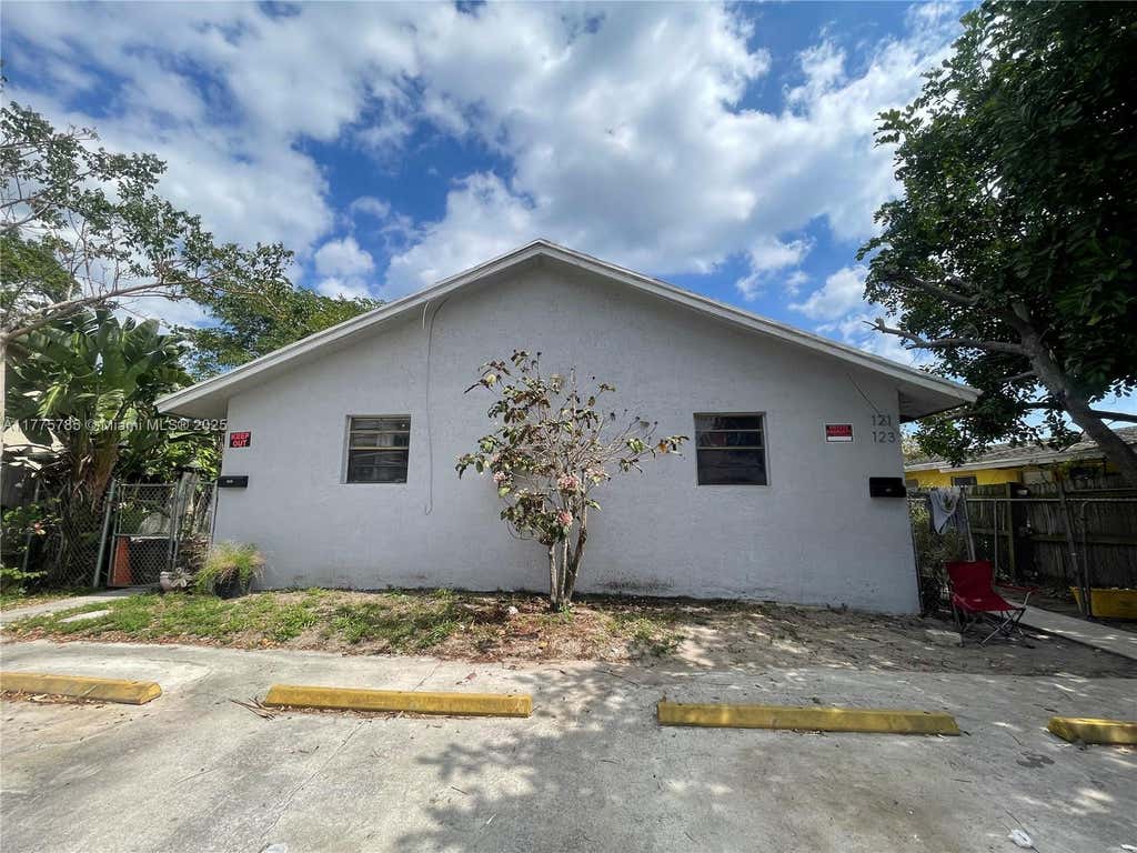 Photo of Delray Beach, FL 33444 (MLS # A11775785)
