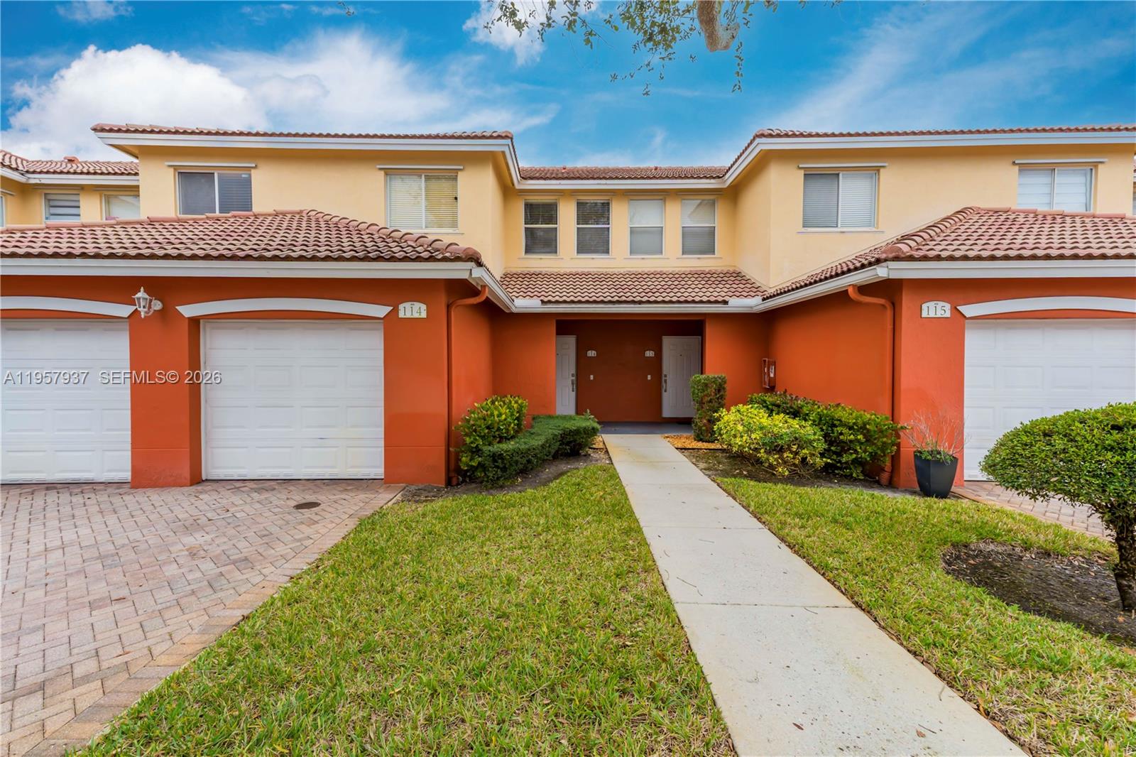 7401 Palomino Dr 114-1