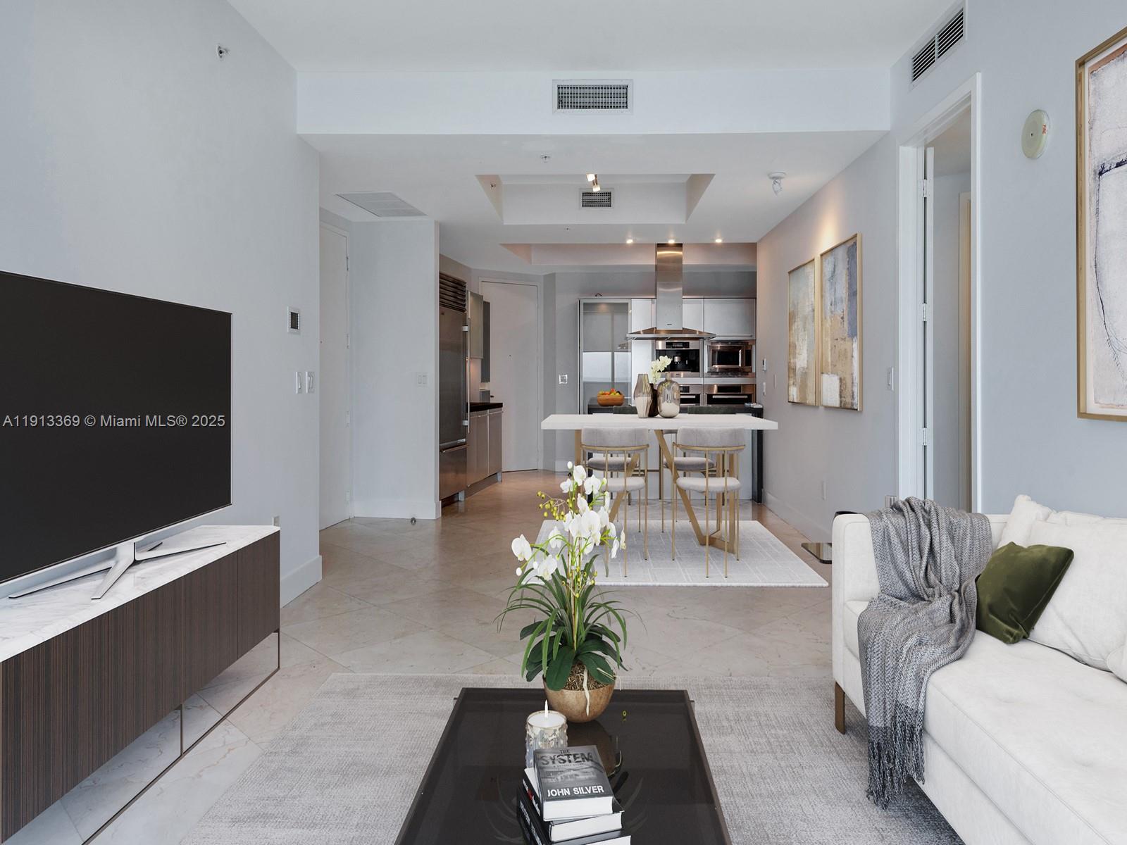 TRUMP ROYALE CONDO - Residential Lease