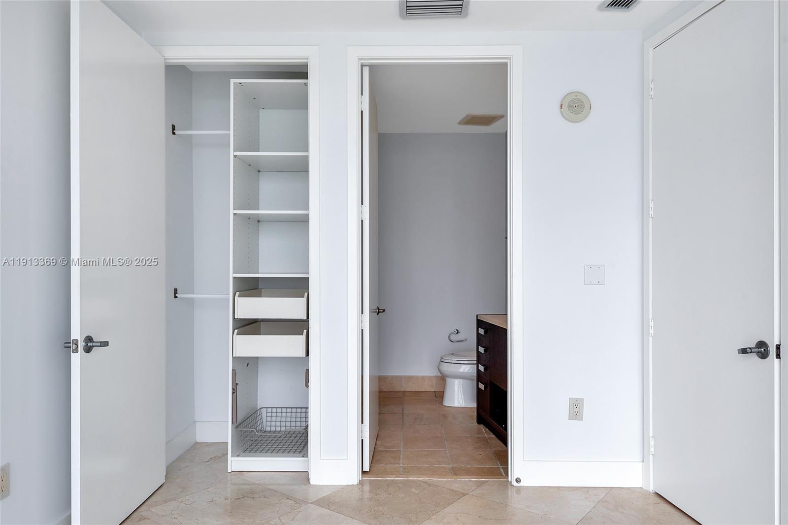 TRUMP ROYALE CONDO - Residential Lease