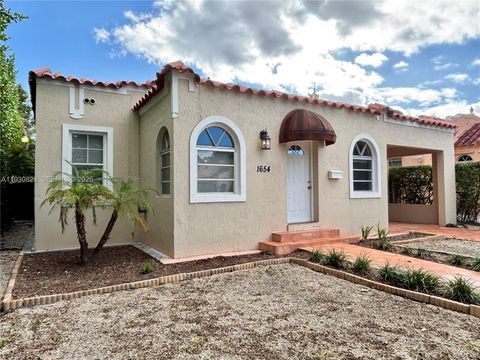 1654 SW 14th Ter 1 Miami FL 33145