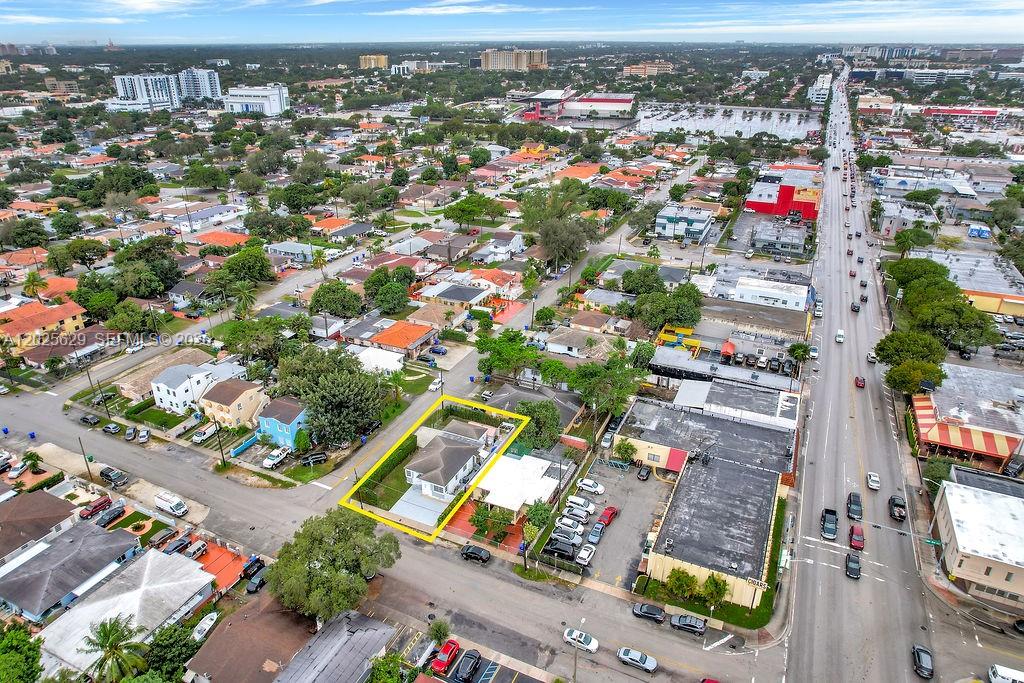 TWELFTH ST MANORS - Residential