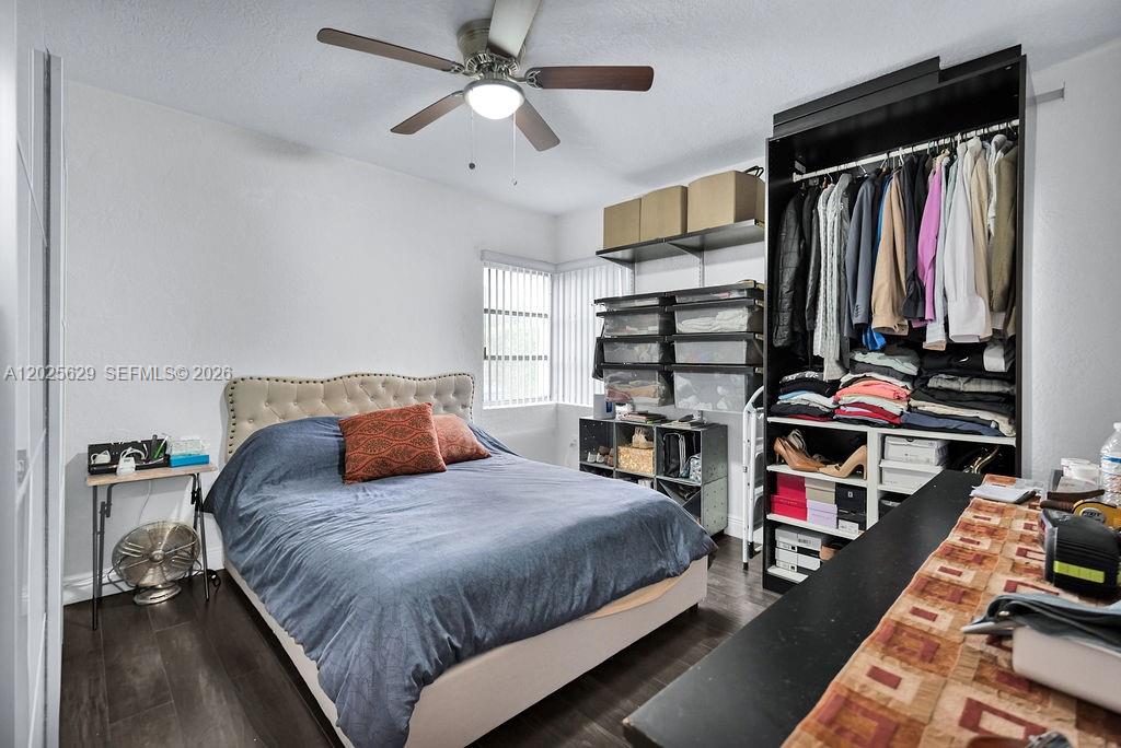 TWELFTH ST MANORS - Residential