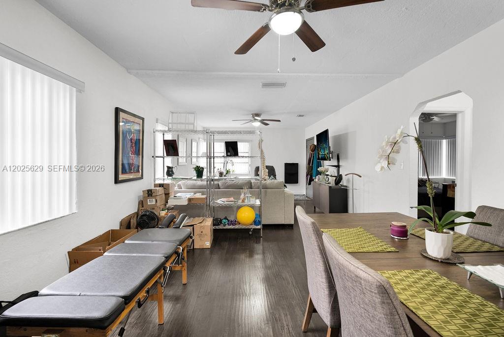 TWELFTH ST MANORS - Residential
