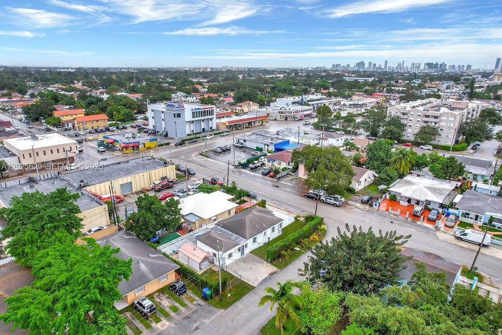 TWELFTH ST MANORS - Residential