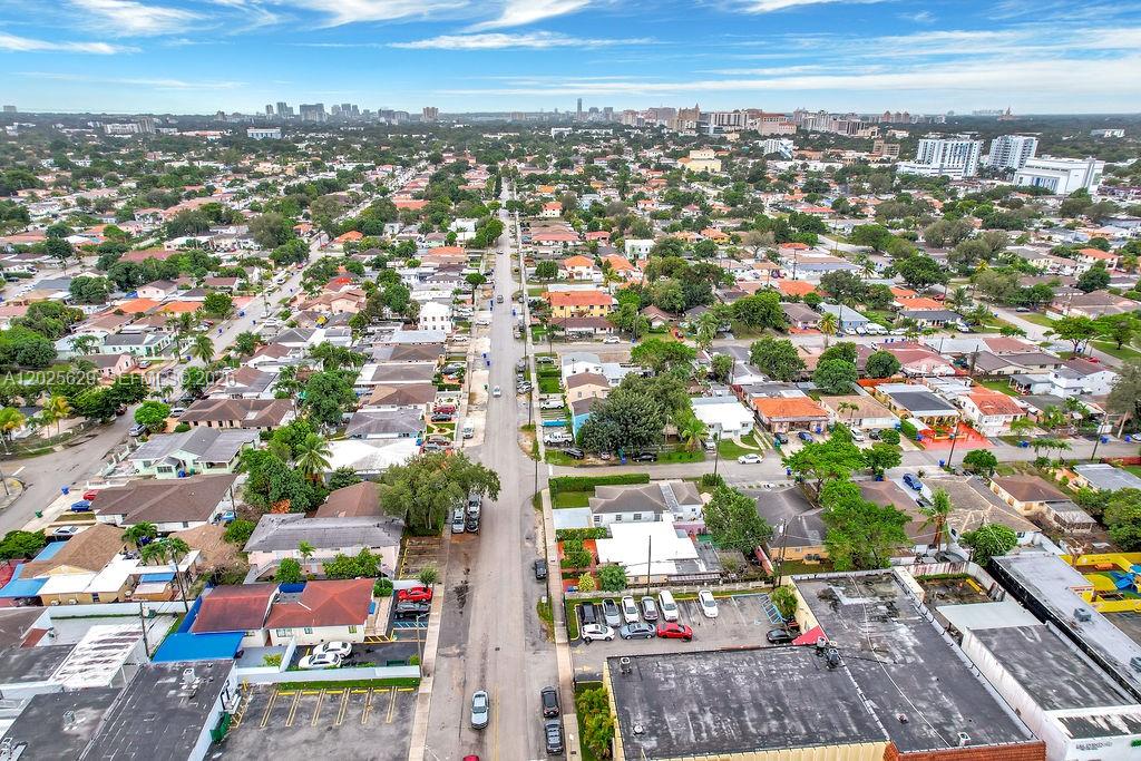 TWELFTH ST MANORS - Residential