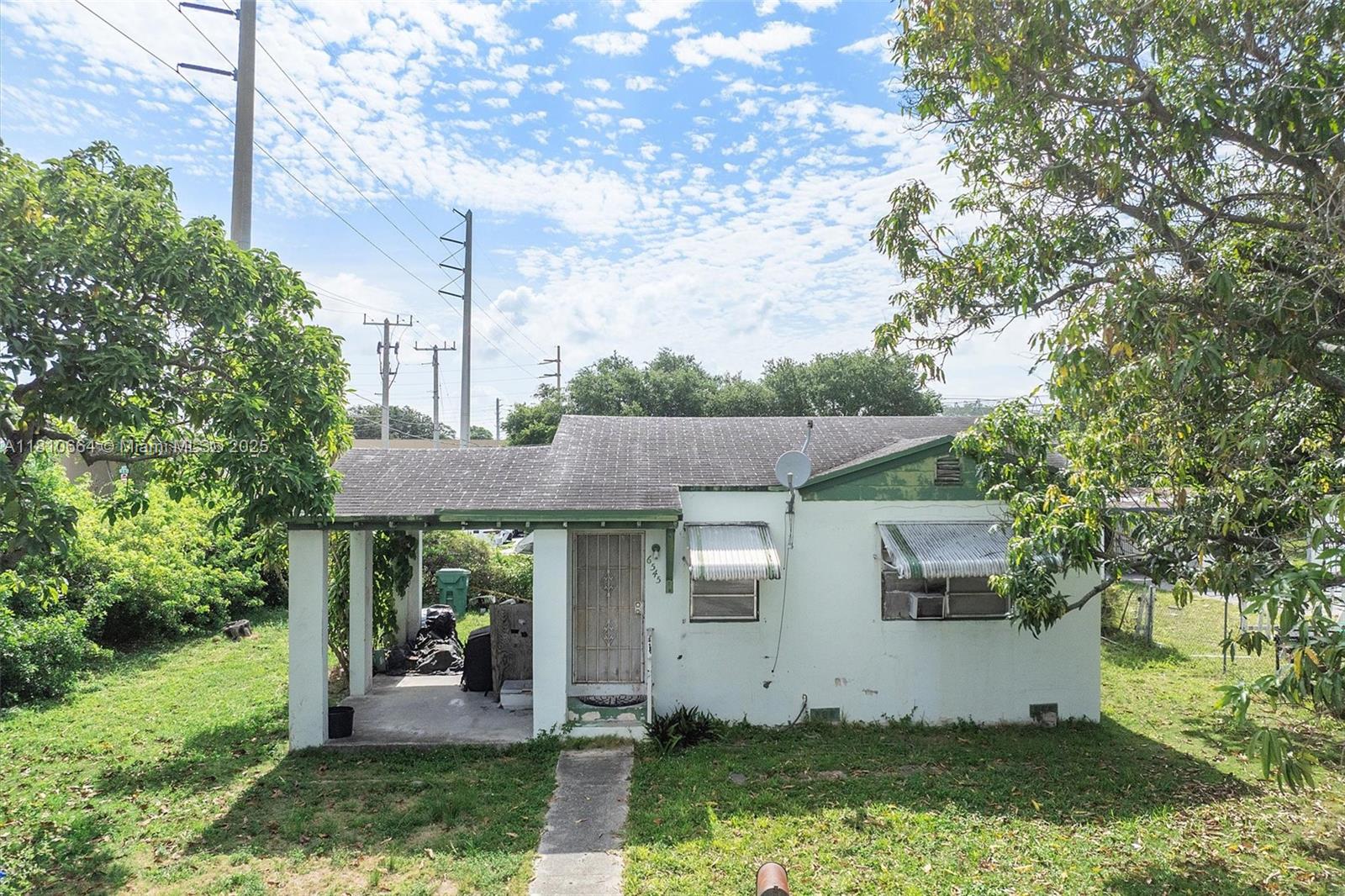 Property for Sale at 6545 Nw 6th Ave, Miami, Broward County, Florida - Bedrooms: 2 
Bathrooms: 1  - $389,000