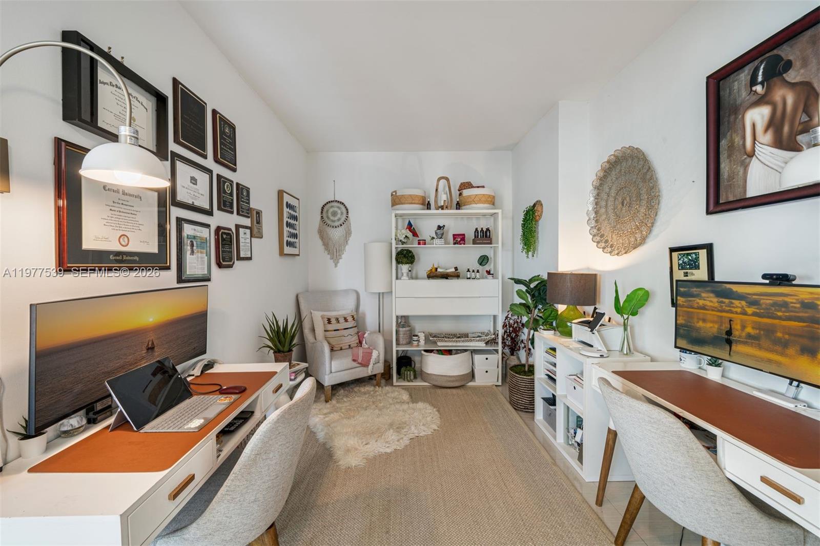 ICON BAY CONDO - Residential Lease