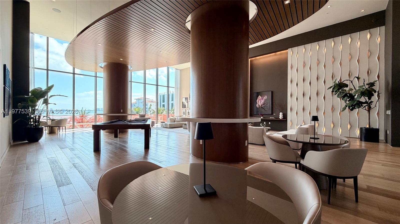 ICON BAY CONDO - Residential Lease