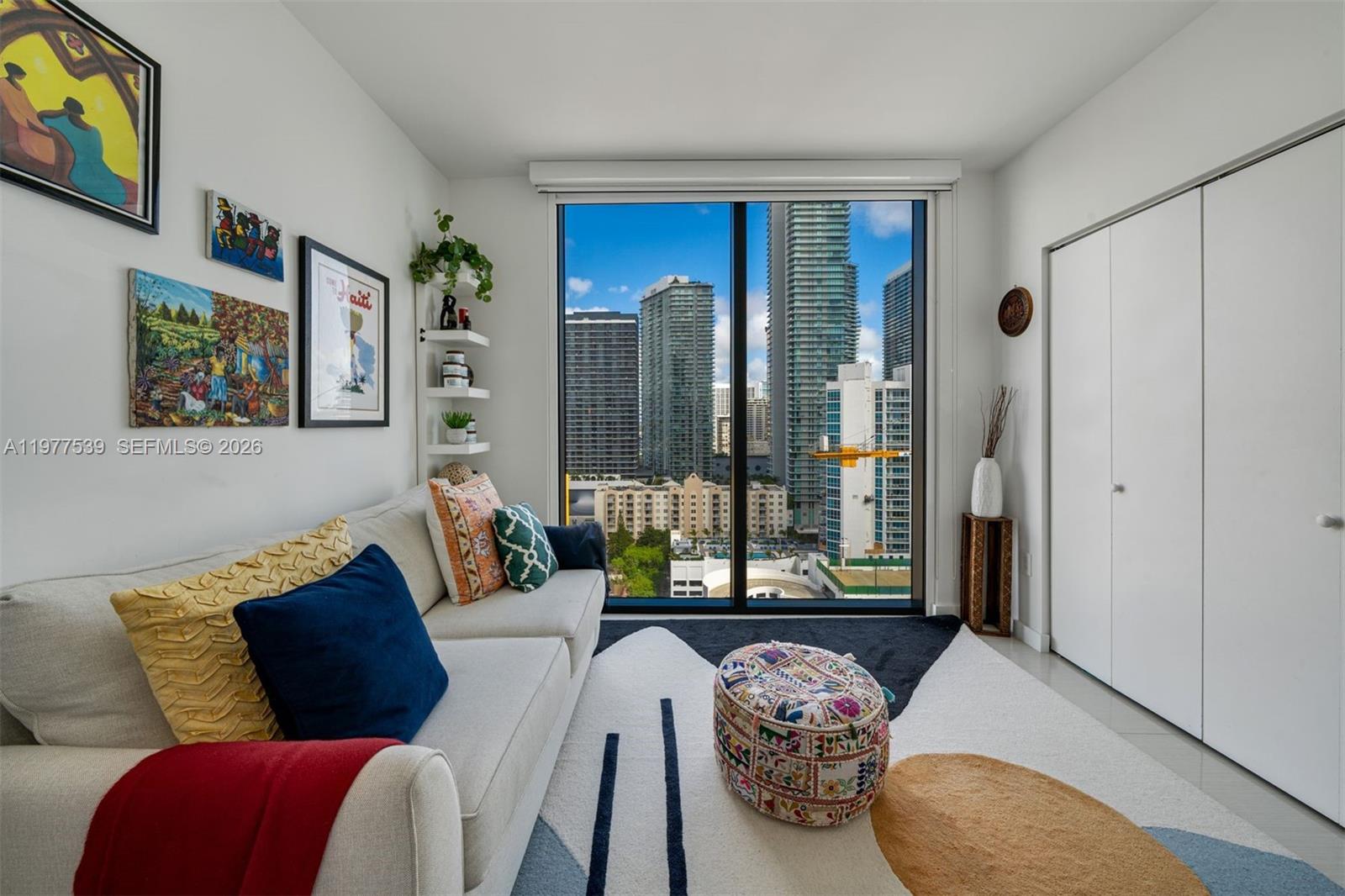 ICON BAY CONDO - Residential Lease