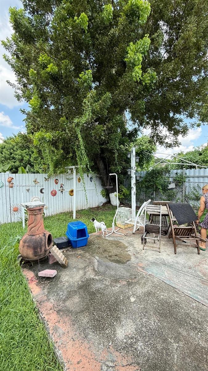 2610 NW 19th Ave