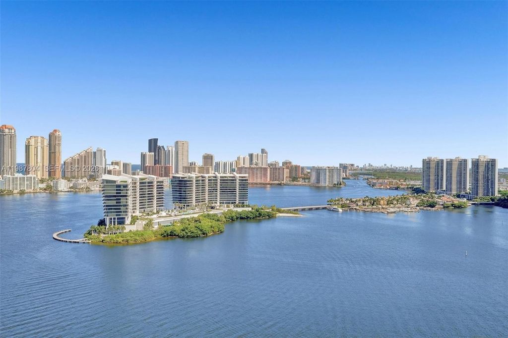 Photo of 3370 Hidden Bay Dr #TS2810, Aventura, FL 33180 (MLS # A11987804)