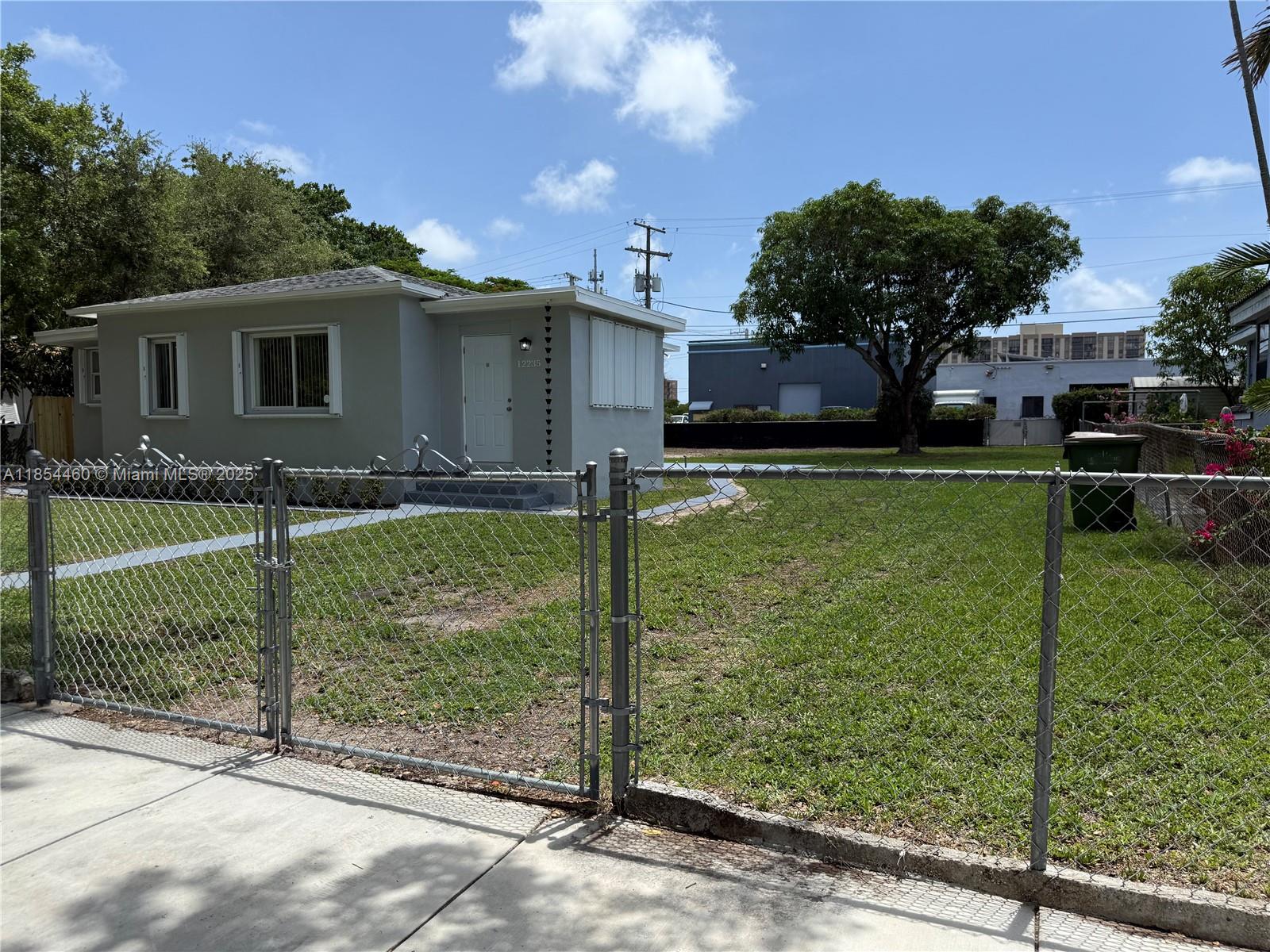 12235 NE 12th Pl