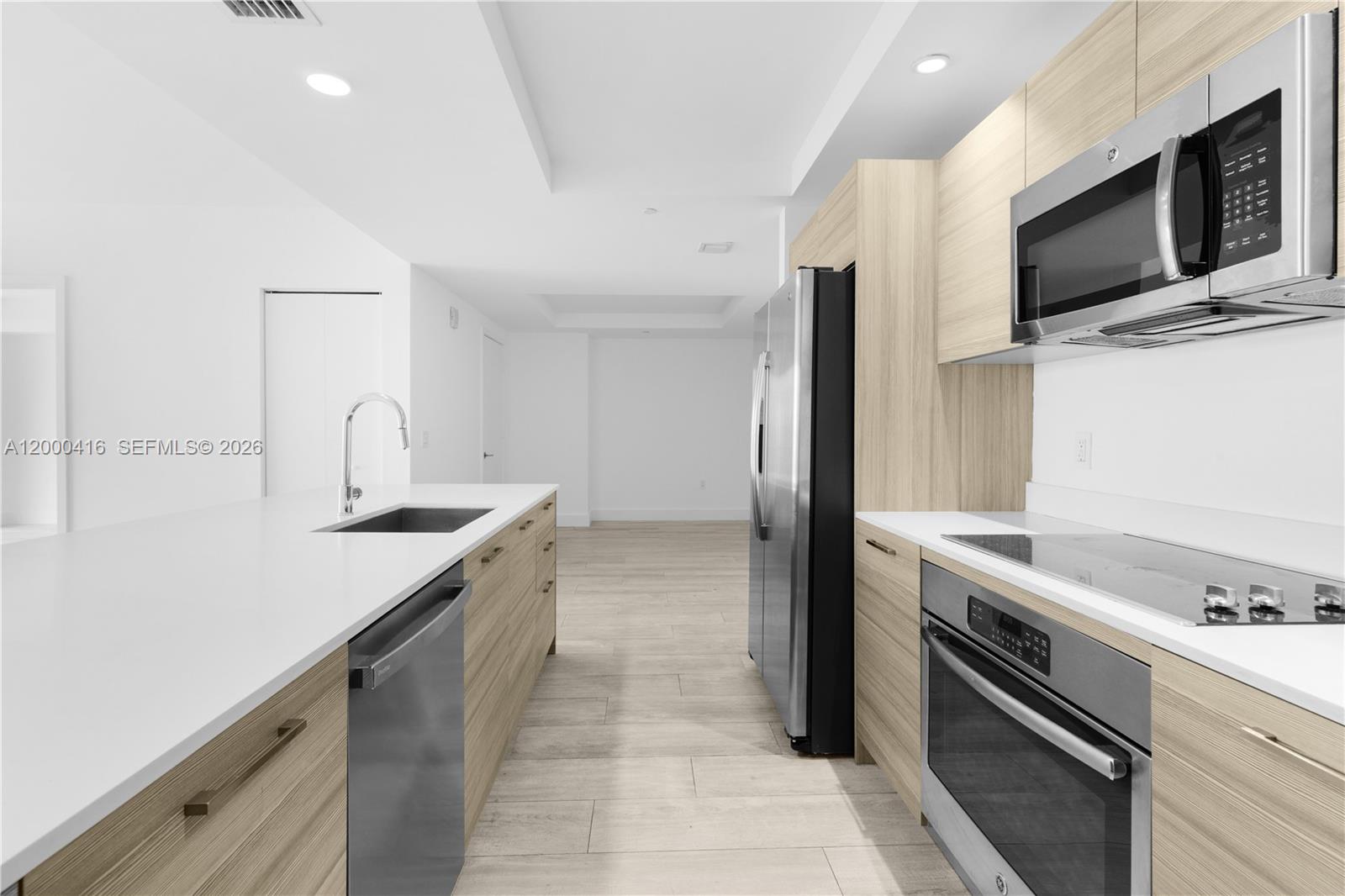 3401 MIDTOWN CONDO - Residential