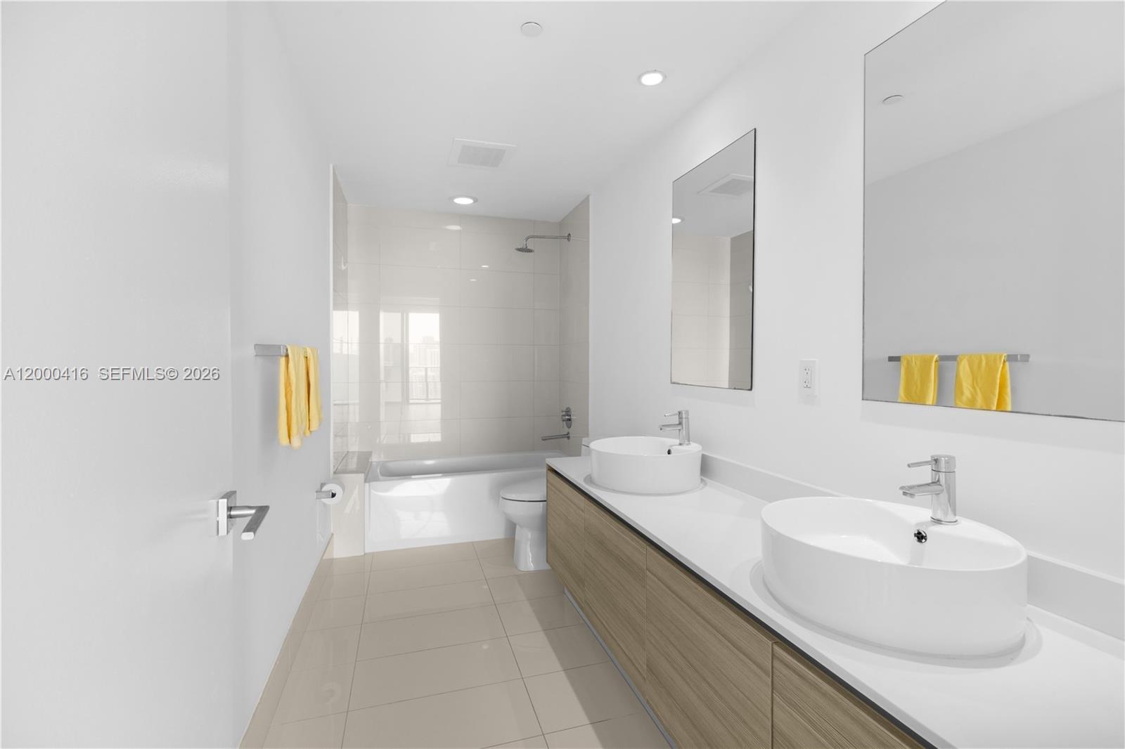 3401 MIDTOWN CONDO - Residential