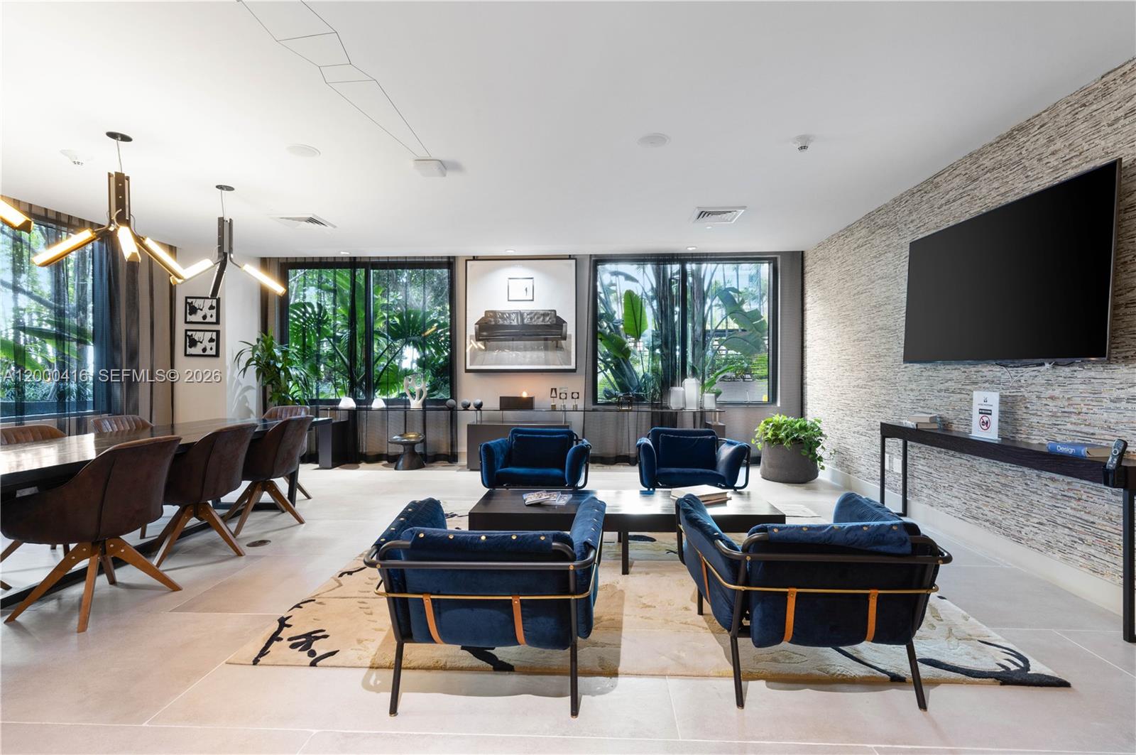 3401 MIDTOWN CONDO - Residential