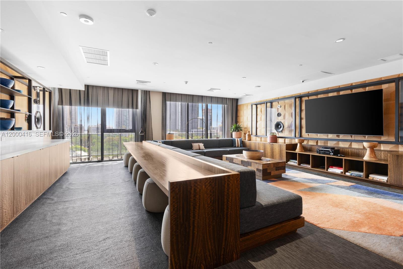 3401 MIDTOWN CONDO - Residential