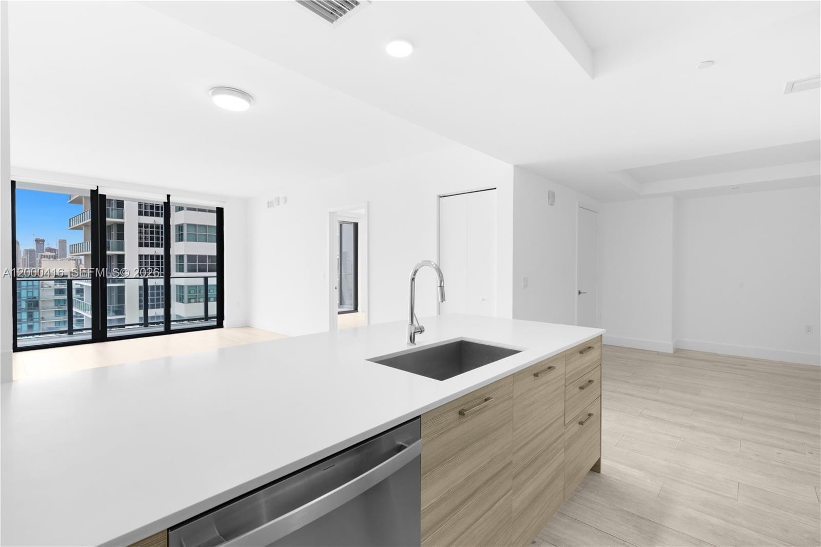 3401 MIDTOWN CONDO - Residential