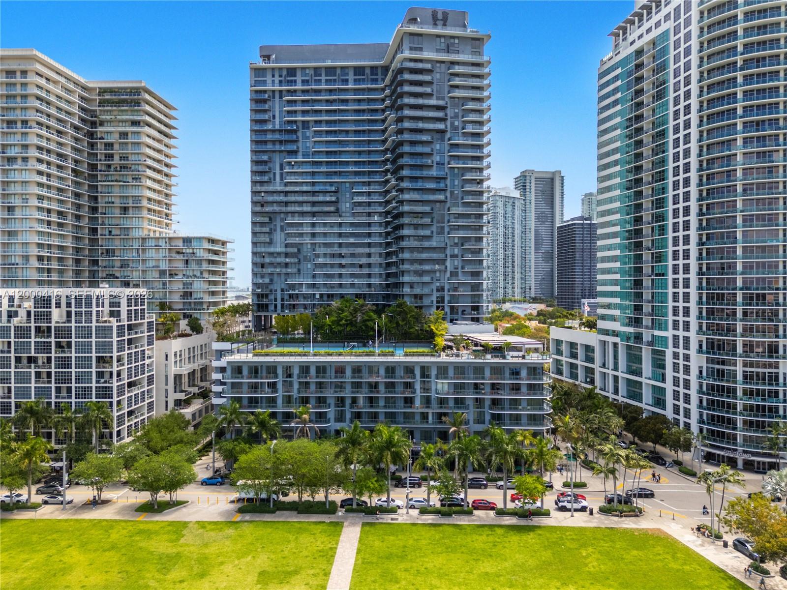 3401 MIDTOWN CONDO - Residential