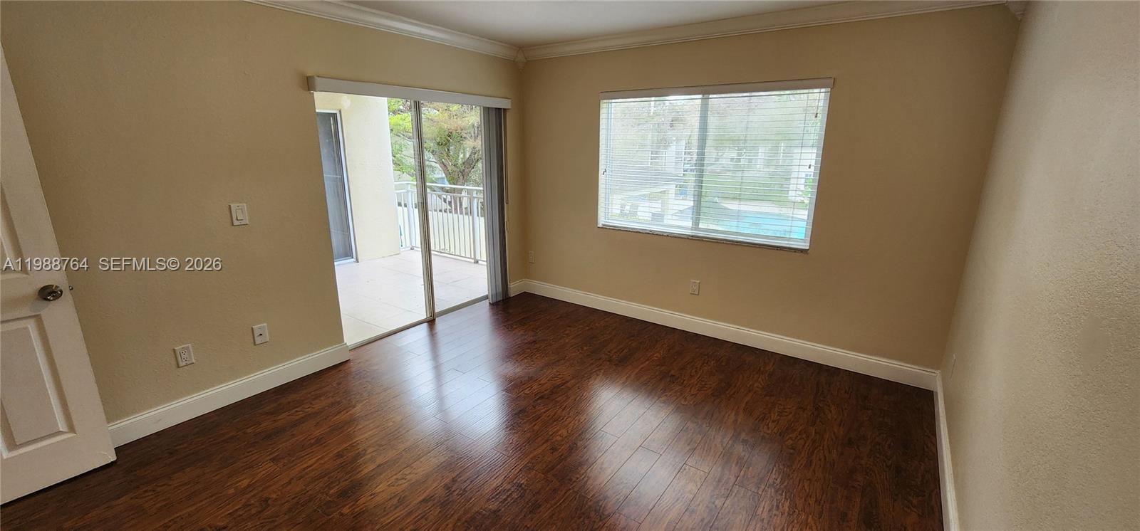 VILLA RUSTICA I CONDO - Residential Lease