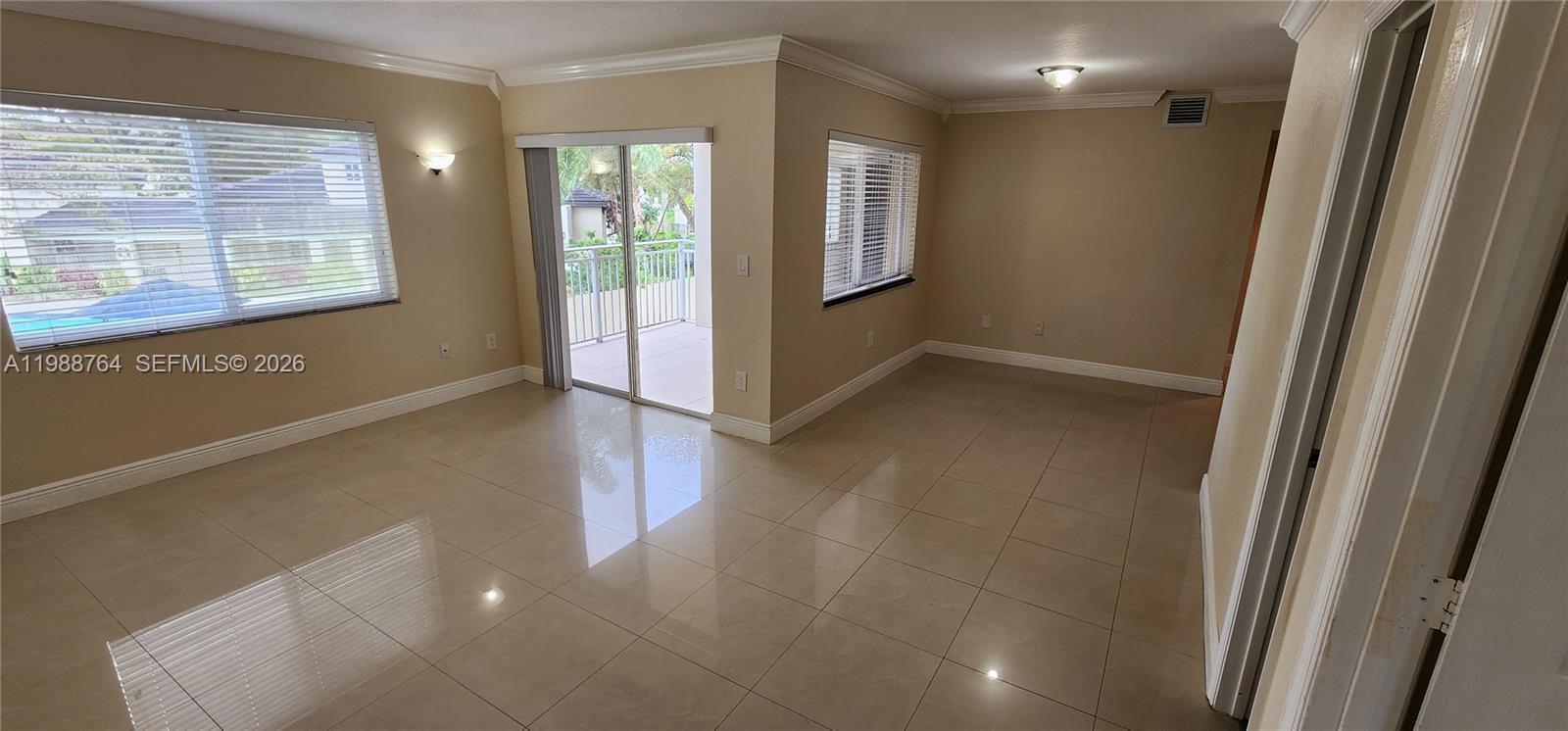 VILLA RUSTICA I CONDO - Residential Lease