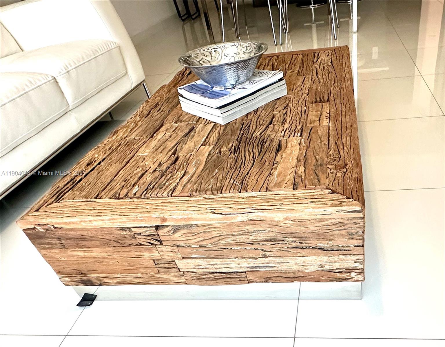 GRAND BAY COMMONS SOUTH - Residential Lease