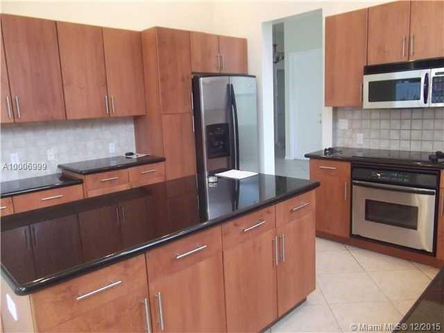 Riviera Isles II 170-53 B - Residential Lease