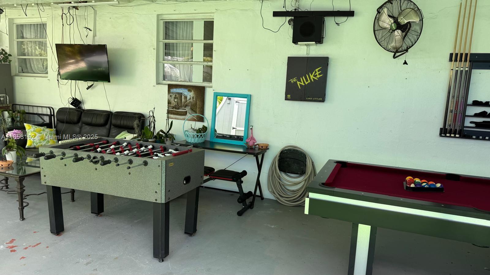 CORAL GATE SEC D - Residential