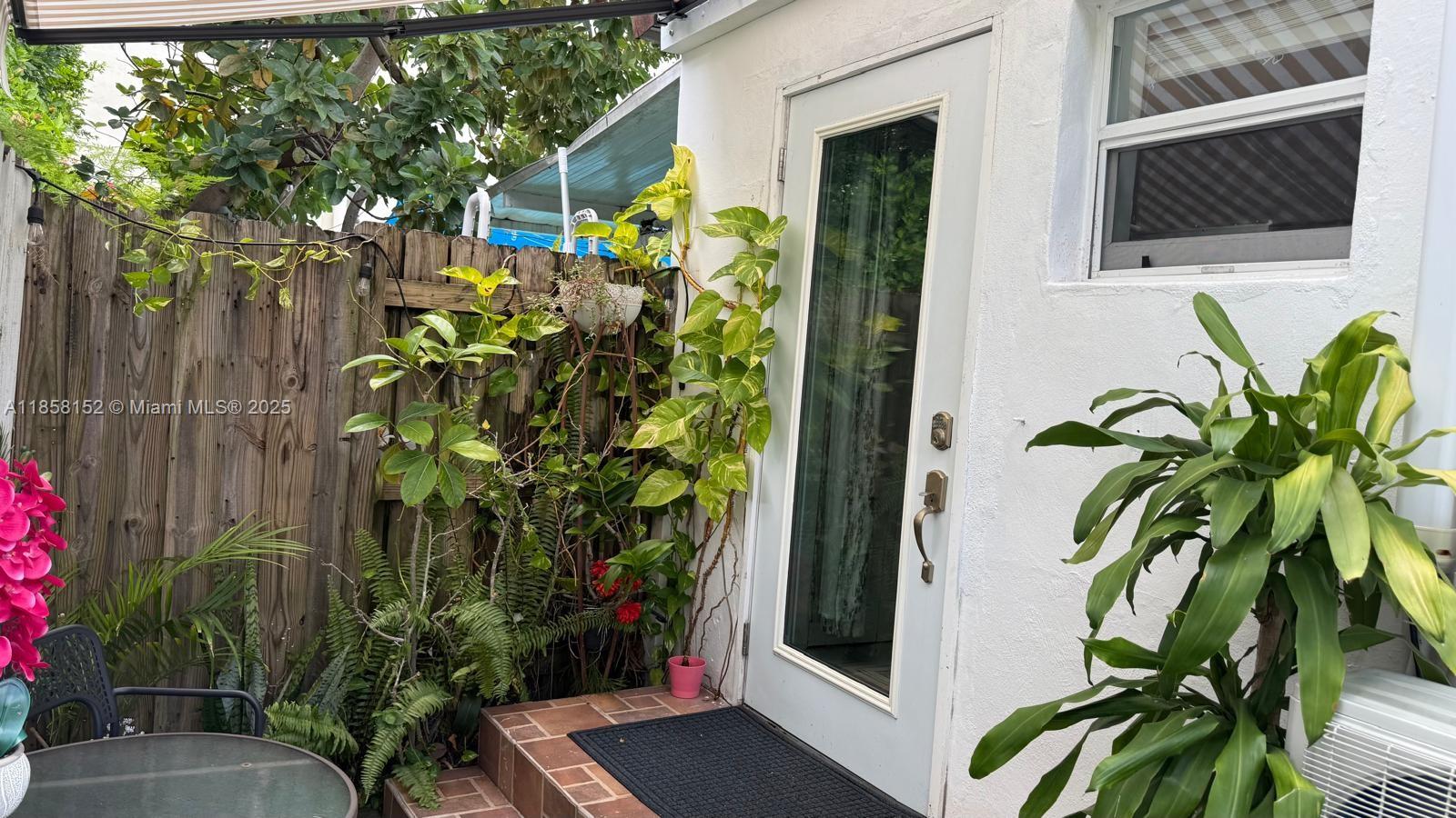 CORAL GATE SEC D - Residential