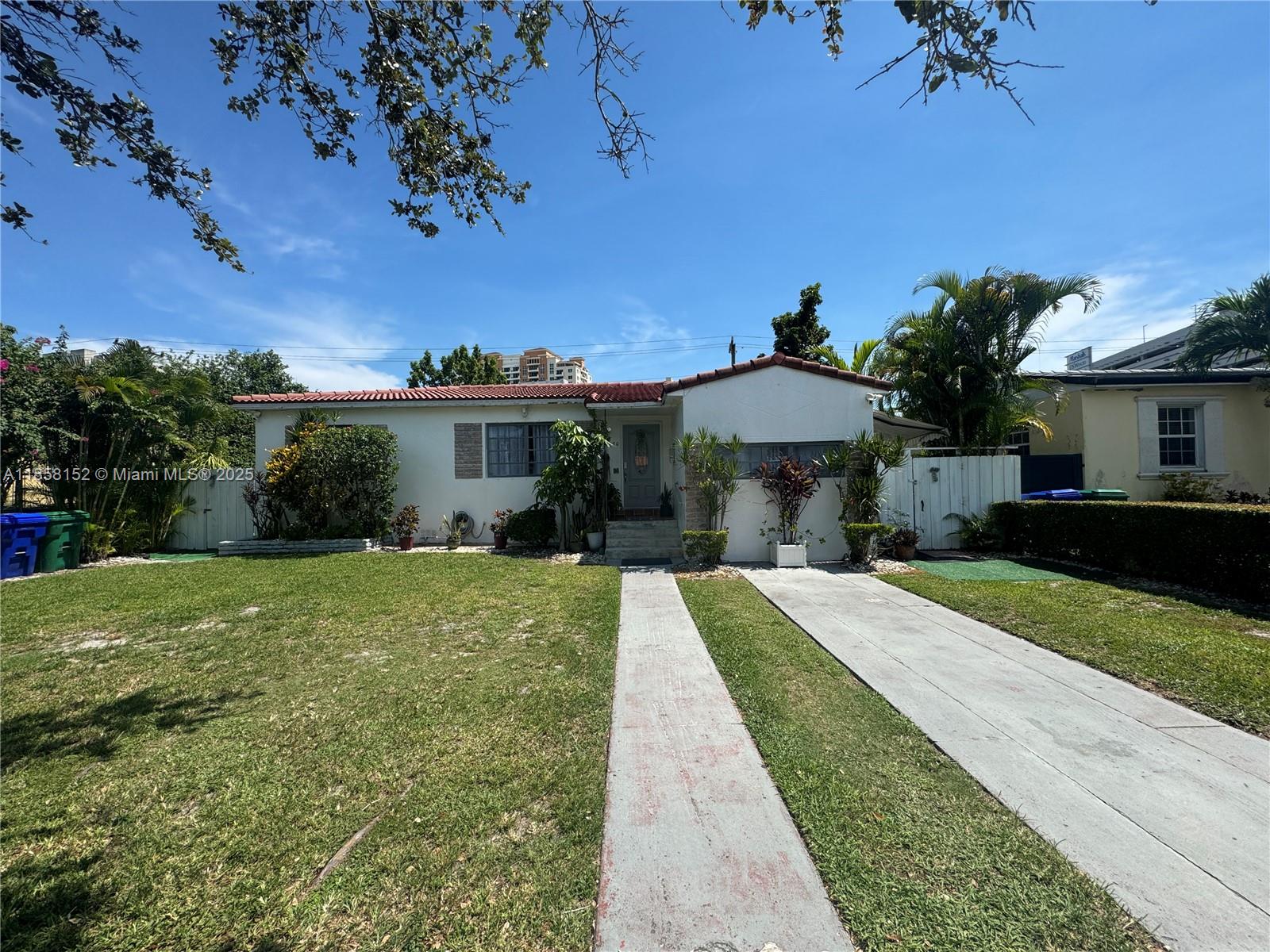 CORAL GATE SEC D - Residential