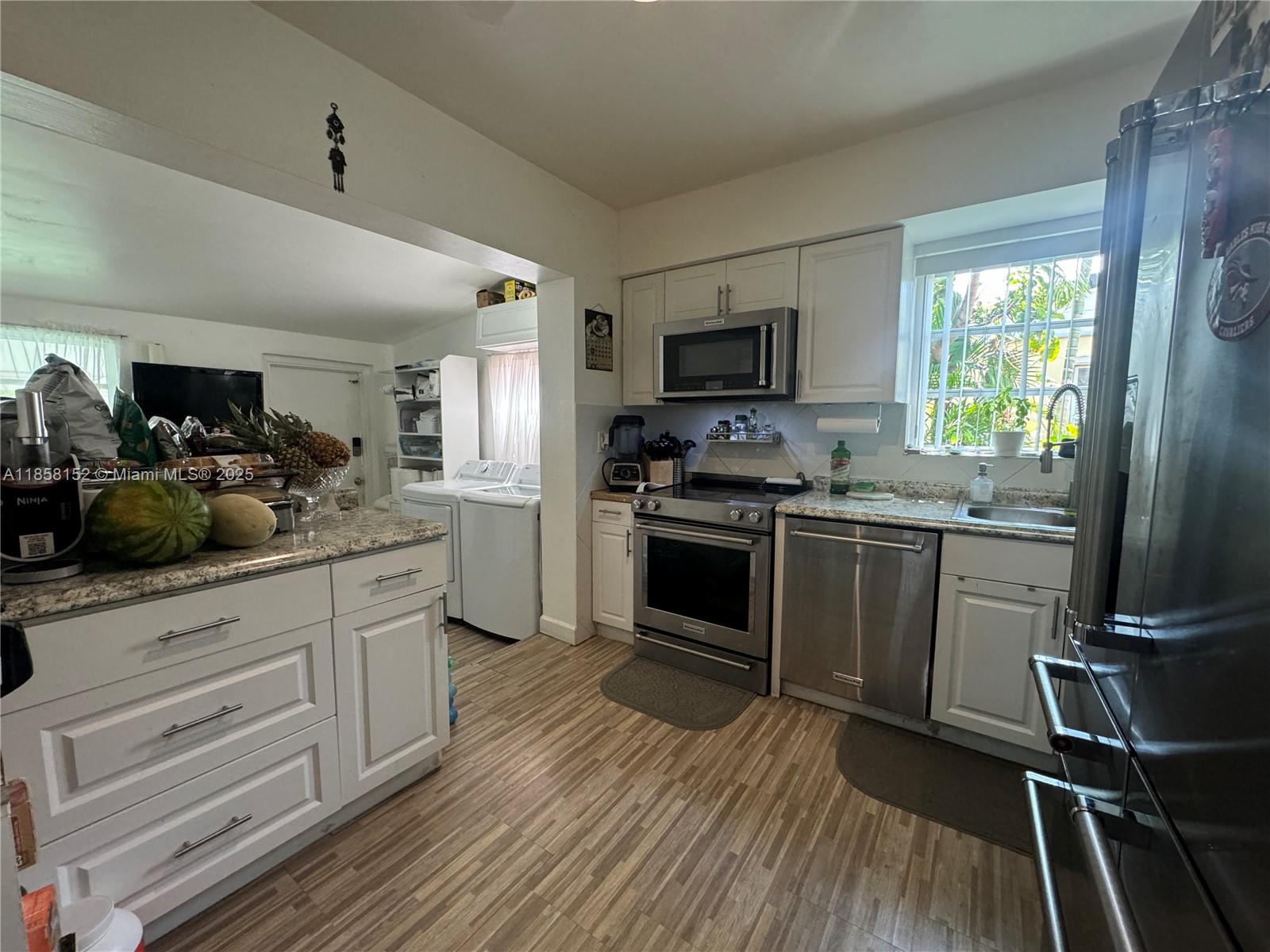 CORAL GATE SEC D - Residential