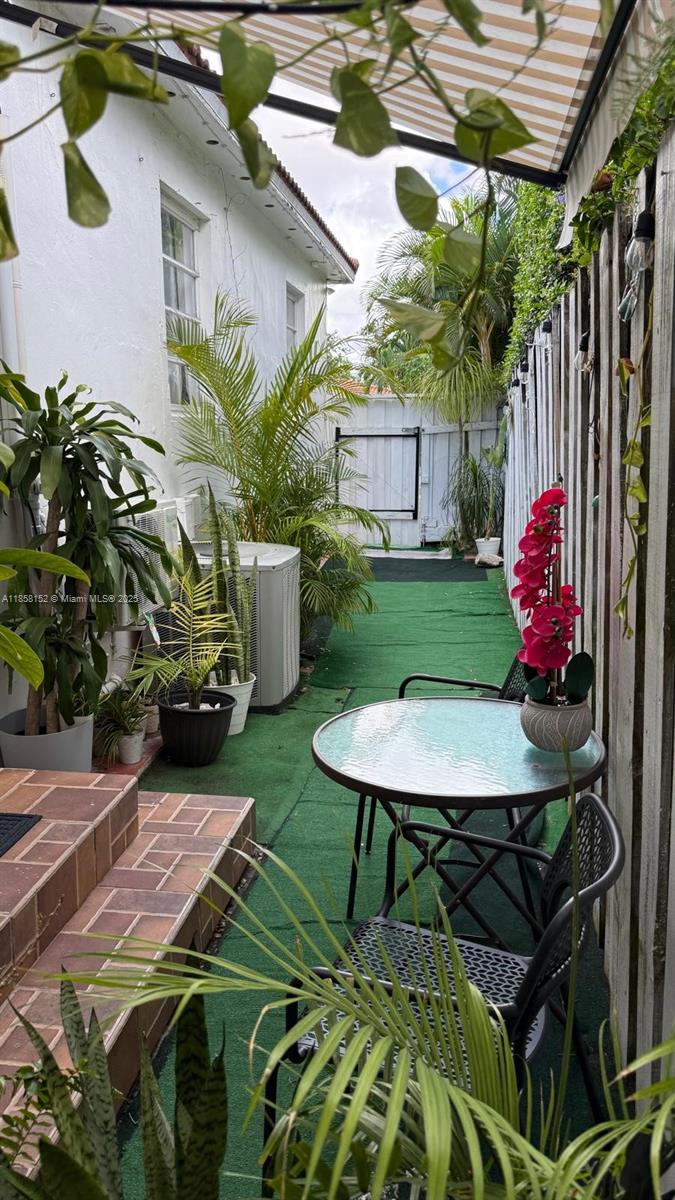 CORAL GATE SEC D - Residential