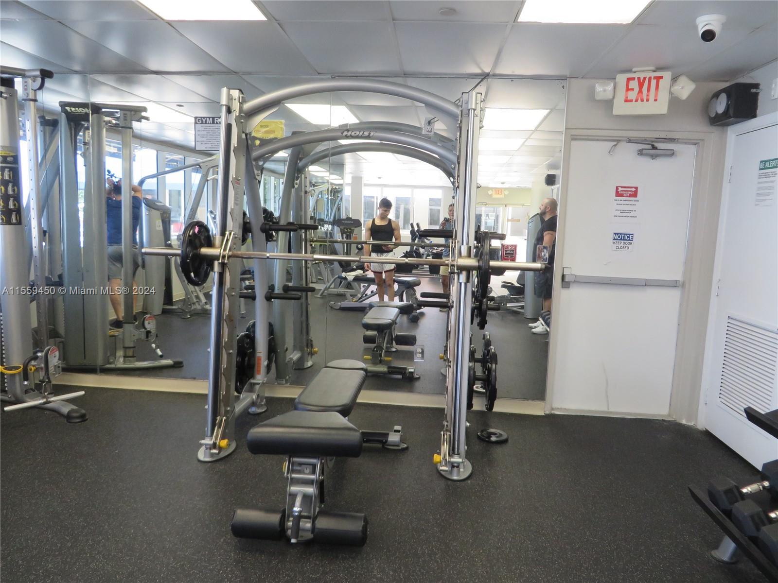 THE AVENTURA BEACH CLUB C - Residential Lease