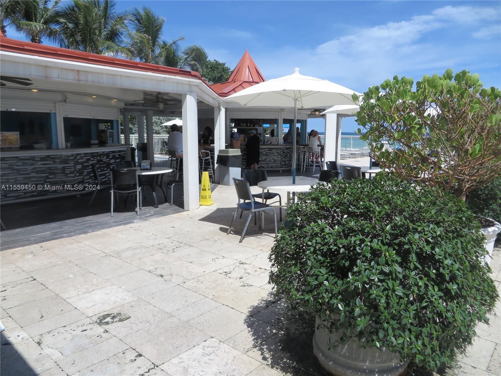 THE AVENTURA BEACH CLUB C - Residential Lease