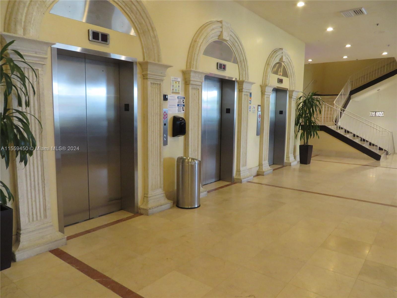 THE AVENTURA BEACH CLUB C - Residential Lease