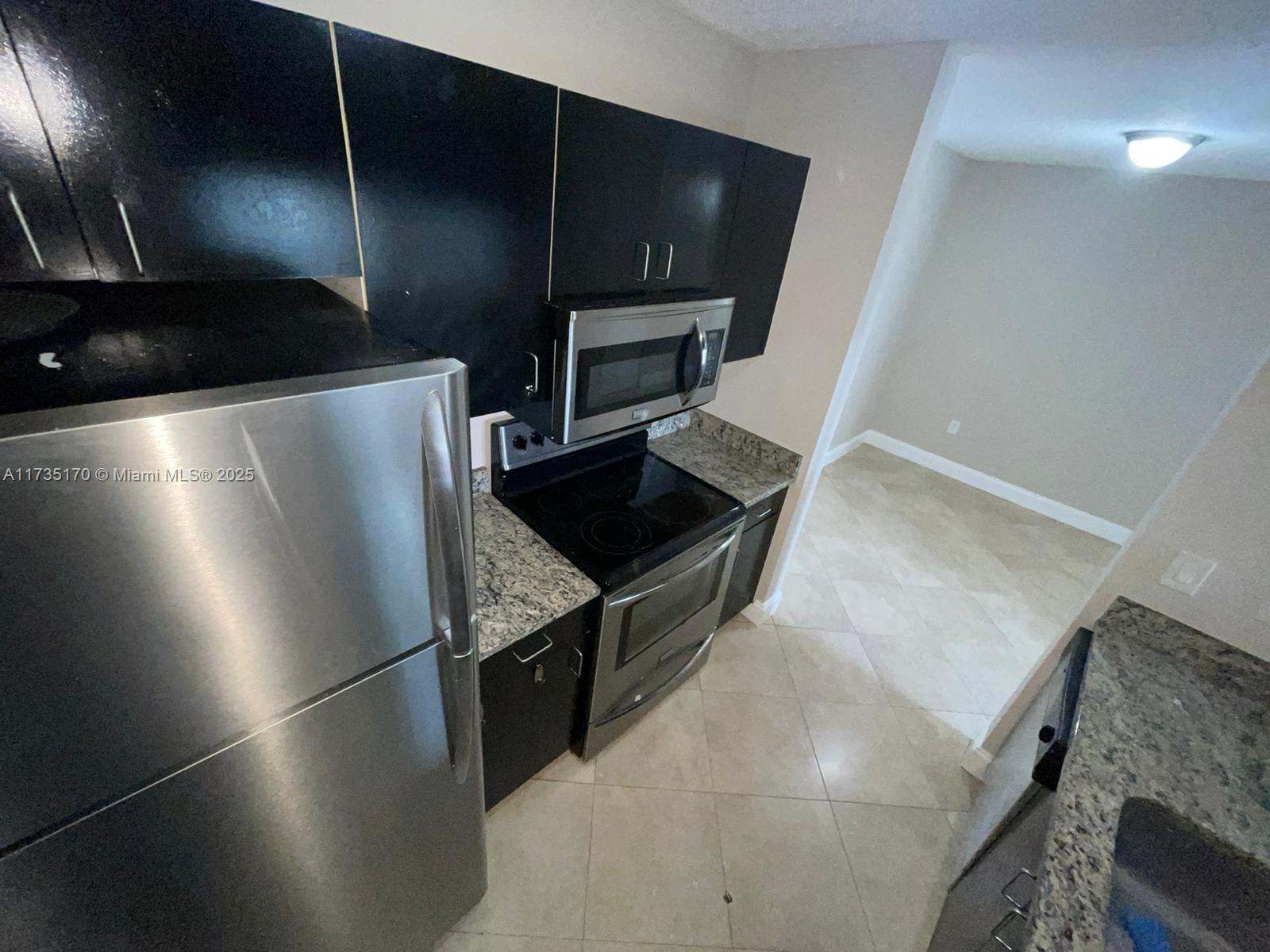 MILANO CONDO - Residential