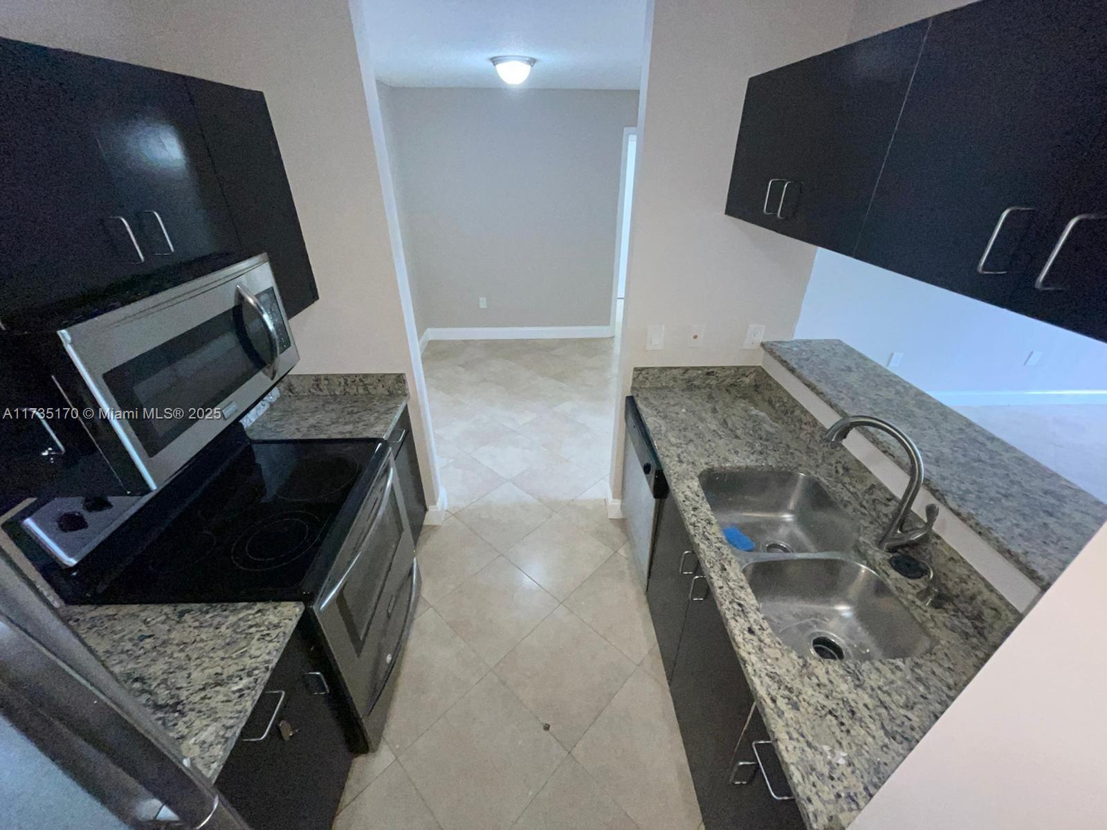 MILANO CONDO - Residential