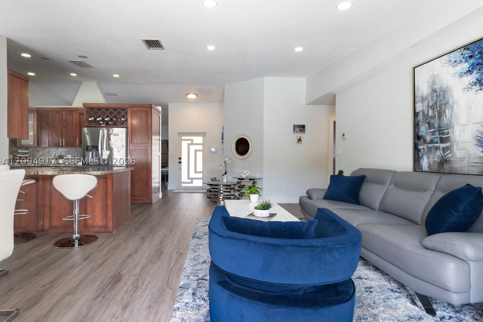 8520 SW 207th Ter, Cutler Bay, FL, 33189/$580,000 3 8520 SW 207th Ter