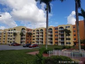 SPACIOUS 2 BEDROOM / 1 BATHROOM UNIT IN GATED COMMUNITY WITH 24-HOUR SECURITY. THIS UNIT HAS ALL-NEW HURRICANE IMPACT WINDOWS AND A SPACIOUS BALCONY. LOCATED CLOSE TO 1-75, GOOD SCHOOLS, SHOPPING CENTERS, AND PARKS. THE COMMUNITY OFFERS A POOL, GYM, TENNIS, LAUNDRY FACILITIES, SECURITY, AND ON-SITE MANAGEMENT.
*THE INTERIOR WILL BE FRESHLY PAINTED PRIOR TO NEW TENANTS MOVING IN.*