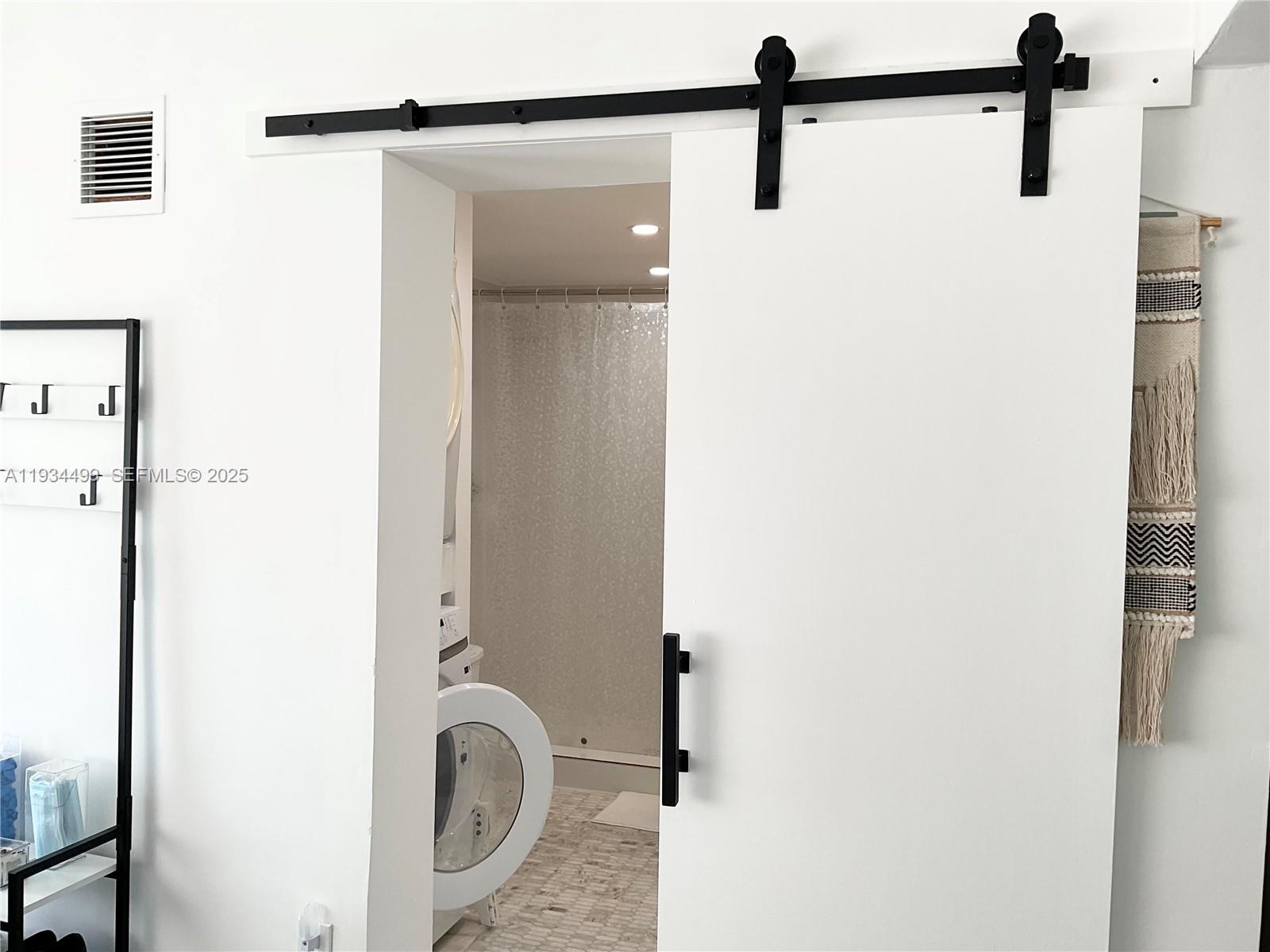 BISCAYNE GDNS SEC E PART - Residential