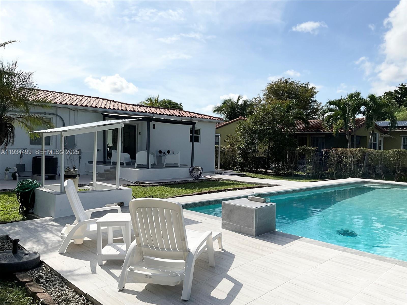 BISCAYNE GDNS SEC E PART - Residential