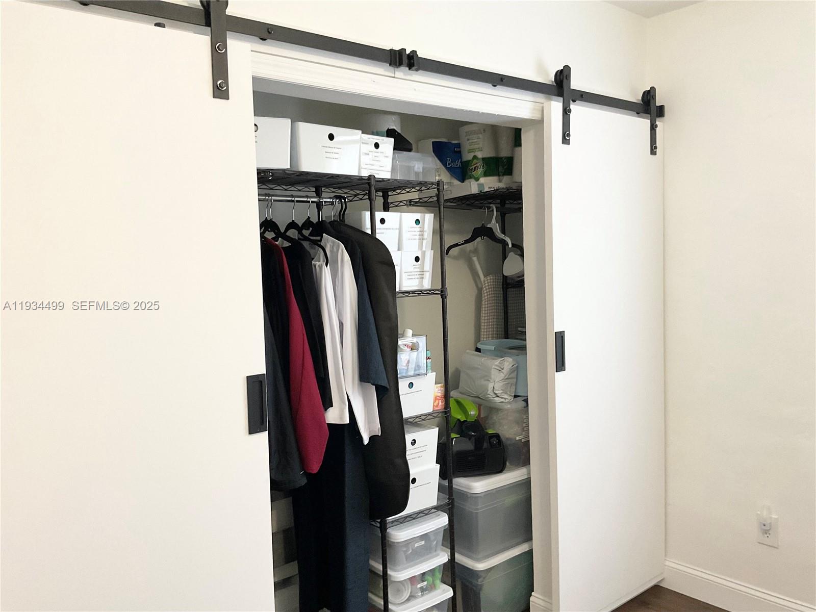 BISCAYNE GDNS SEC E PART - Residential