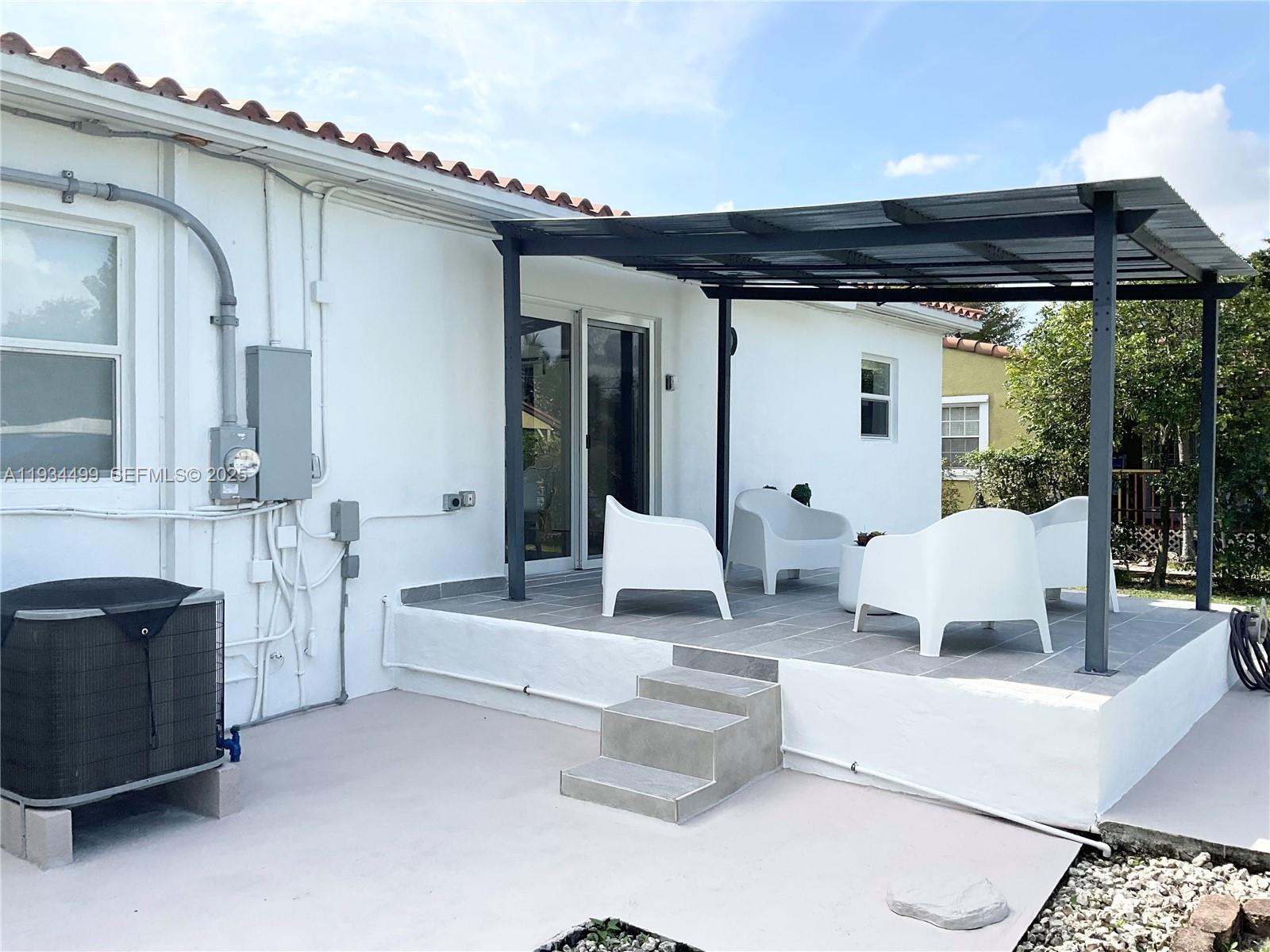 BISCAYNE GDNS SEC E PART - Residential