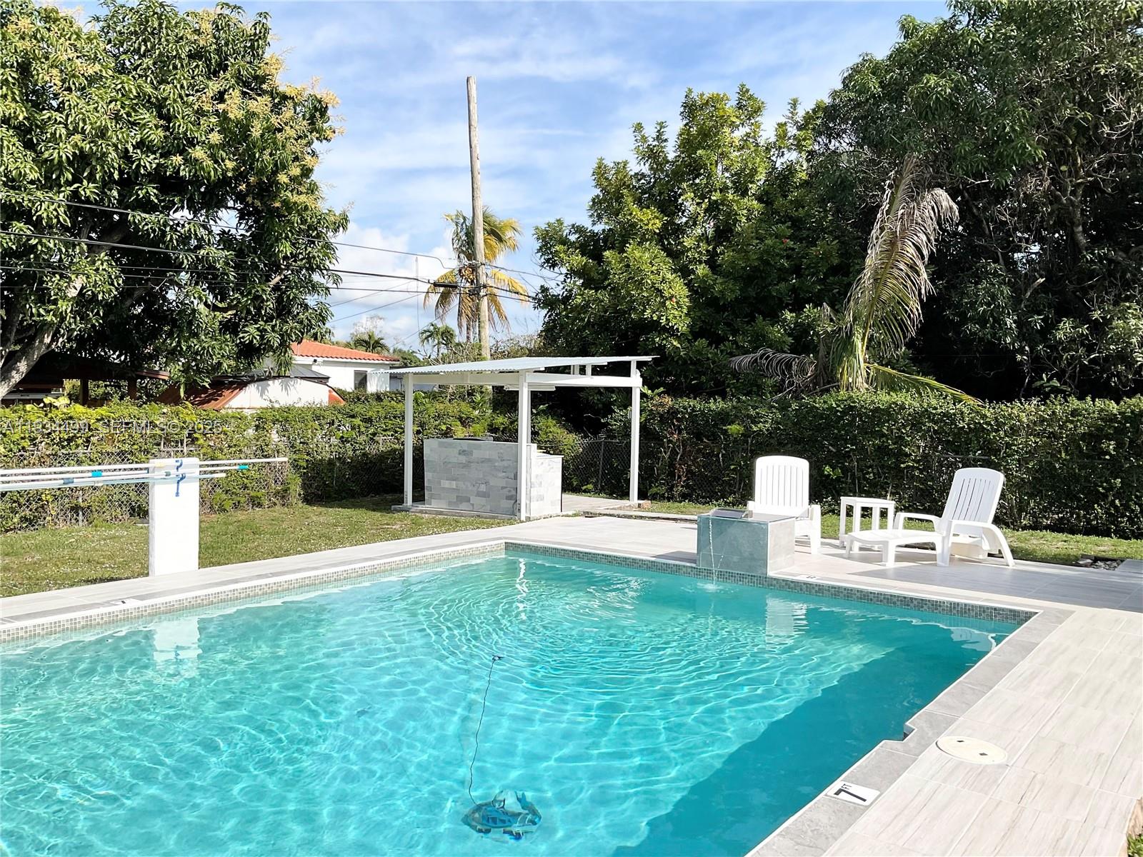 BISCAYNE GDNS SEC E PART - Residential